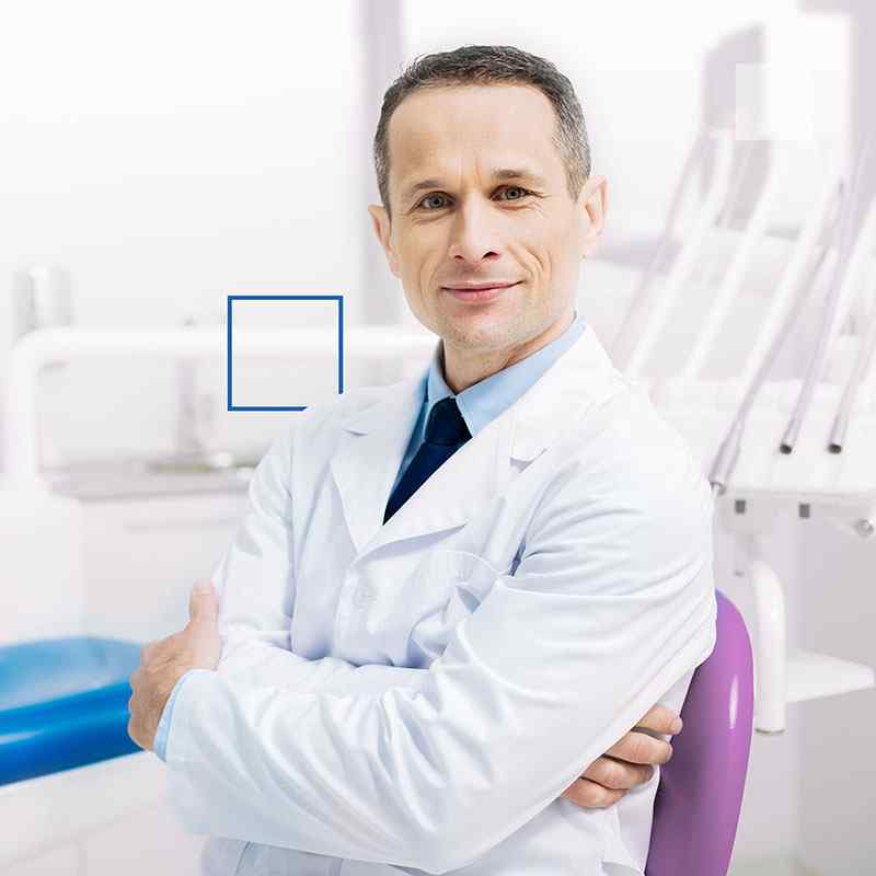 https://clinicadentariasorridente.pt/wp-content/uploads/2020/01/people-03.jpg